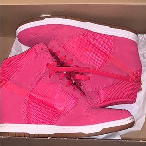Nike Dunk Sky Hi Women’s Sneaker